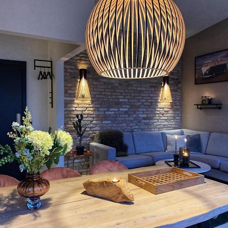 Broncks Apartment 1 - Modern 2-Bedroom In The Heart Of Tórshavn Екстериор снимка