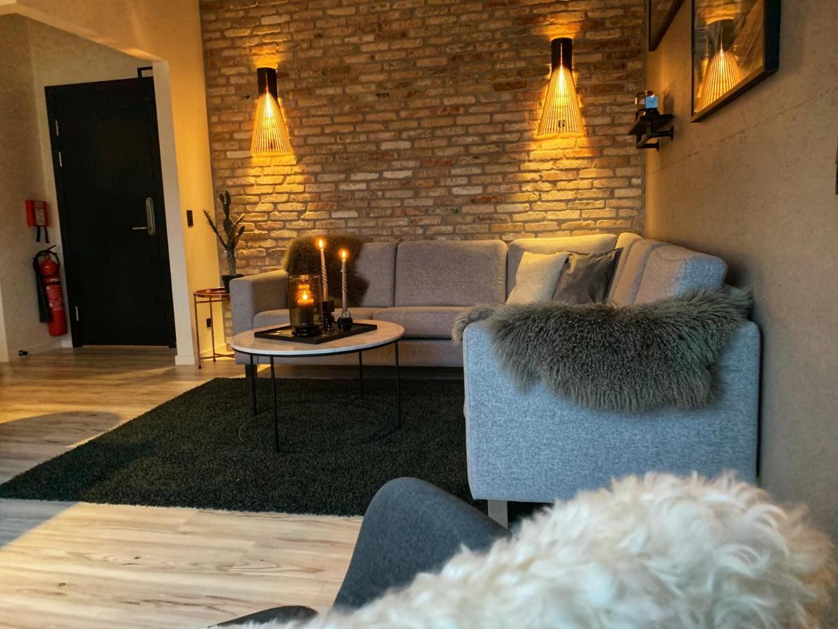 Broncks Apartment 1 - Modern 2-Bedroom In The Heart Of Tórshavn Екстериор снимка