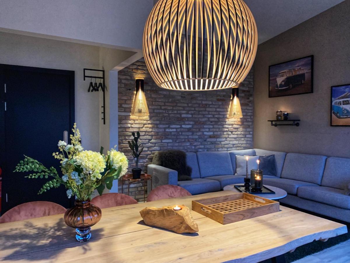 Broncks Apartment 1 - Modern 2-Bedroom In The Heart Of Tórshavn Екстериор снимка