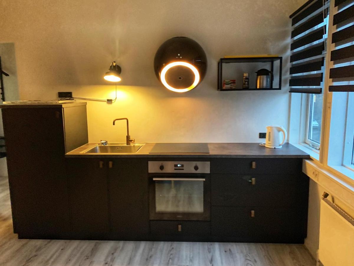 Broncks Apartment 1 - Modern 2-Bedroom In The Heart Of Tórshavn Екстериор снимка